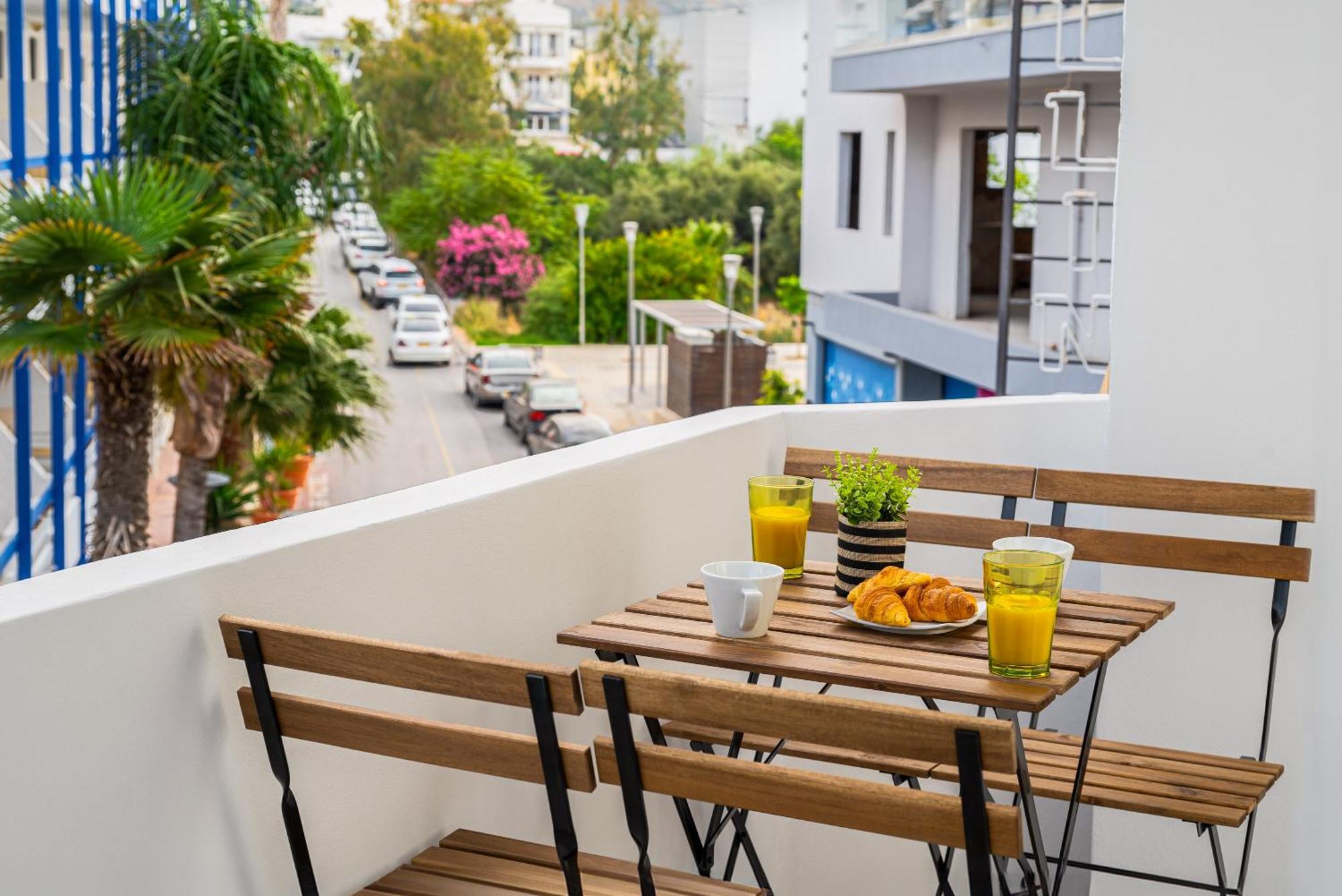 Makas Suites Hersonissos  Exterior photo